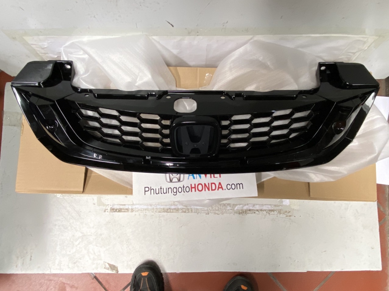 Lưới gió mặt ca lăng xe Honda CIVIC 2014-2015